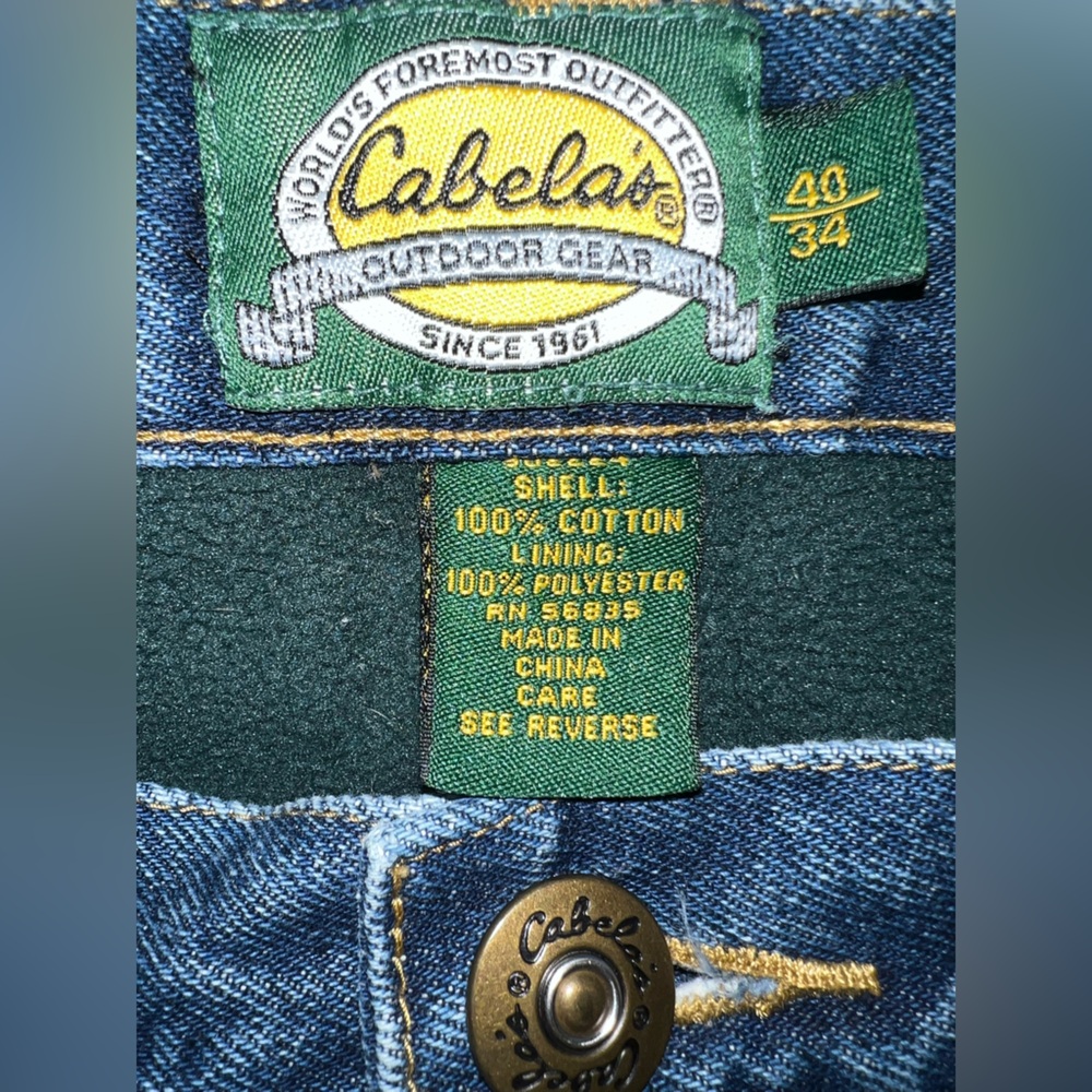 Cabela's Men’s size 40x34 fleece lined Blue Jeans